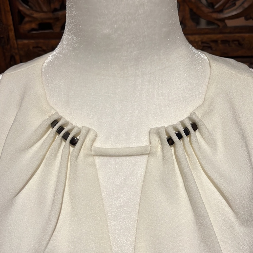 HALSTON - Picture 6 of 10